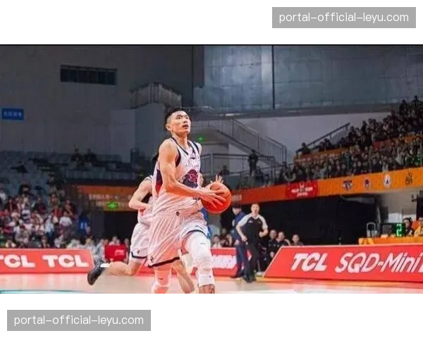 特奎维恩·史密斯单场45分15篮板14助攻，深圳外援创赛季三双纪录